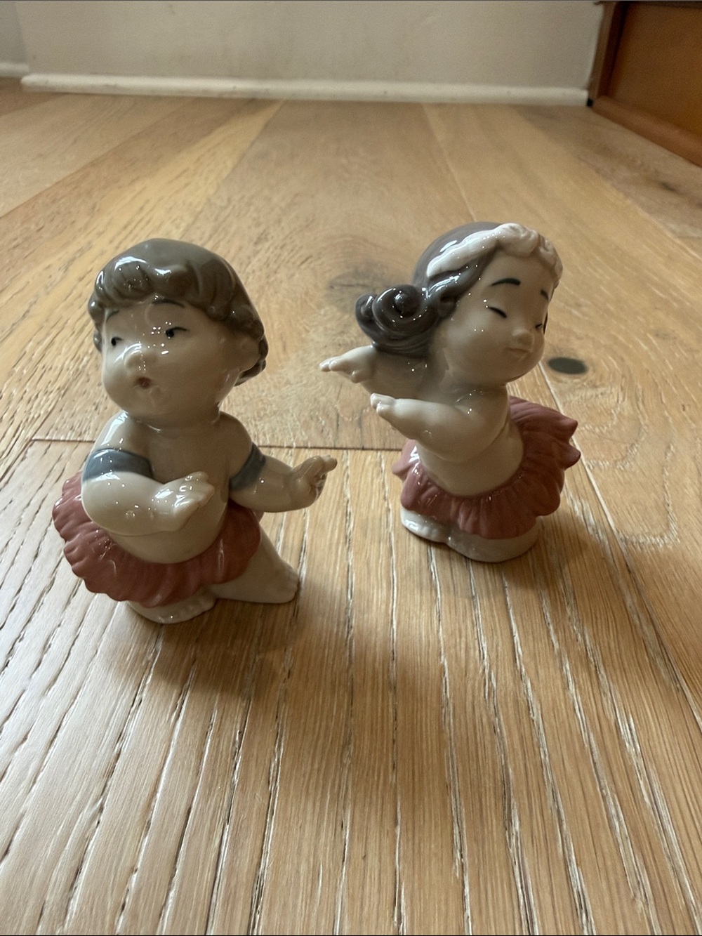 Lladro Pair of Porcelain Ballerina Children in Pink and Cream